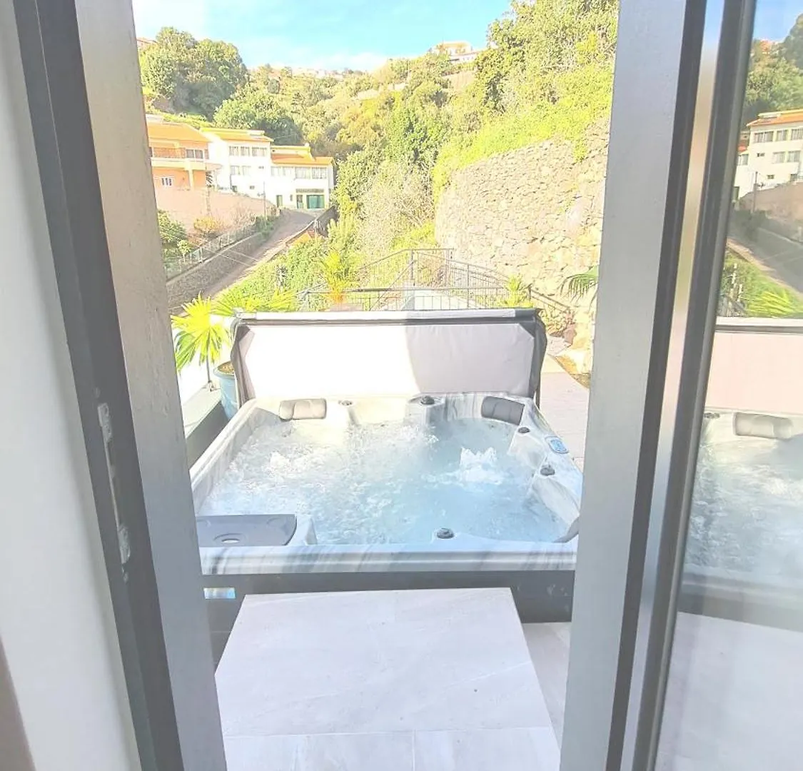 Espirito Do Mar - Premium Villa With Jacuzzi Estreito Da Calheta
